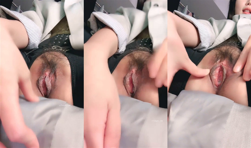 绿播女神 再试水！【欧尼】S曲线 完美颜值！指套扣屄 好水(2V)