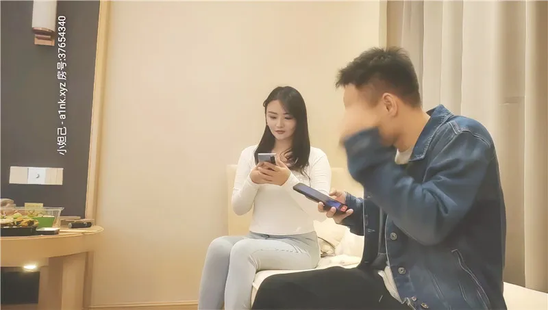 【AI增强】步宾探花-第一场 丰满牛仔裤小姐姐❤️肥臀大奶极品炮架